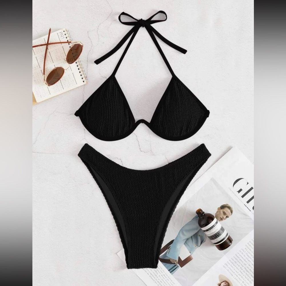 2 for $65 💖 Tie Bikini Set 👙 - Picture 4 of 4